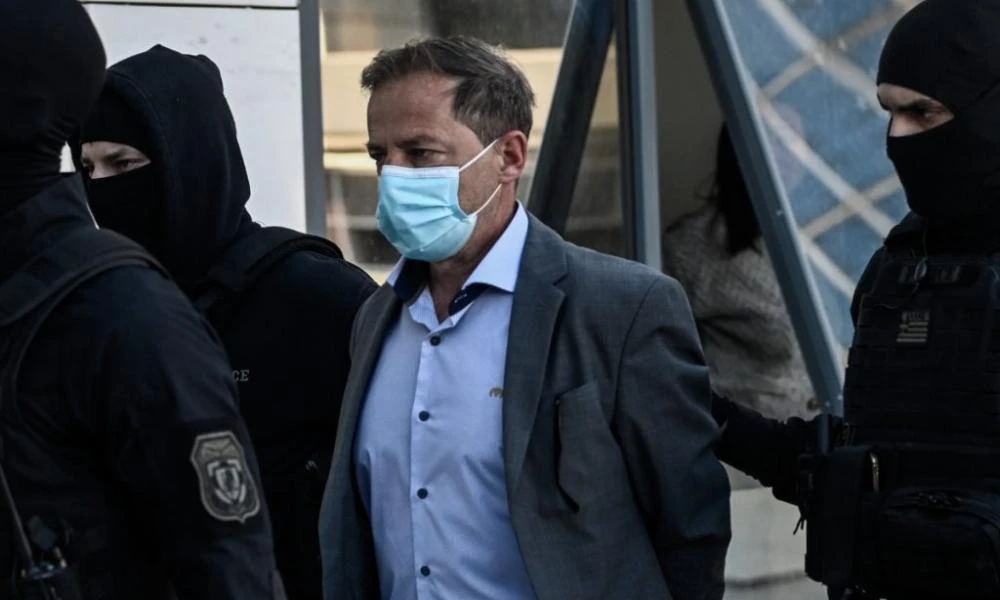 Δίκη Λιγνάδη: 12 χρόνια συνολική φυλάκιση για τους δύο βιασμούς, πρότεινε ο εισαγγελέας